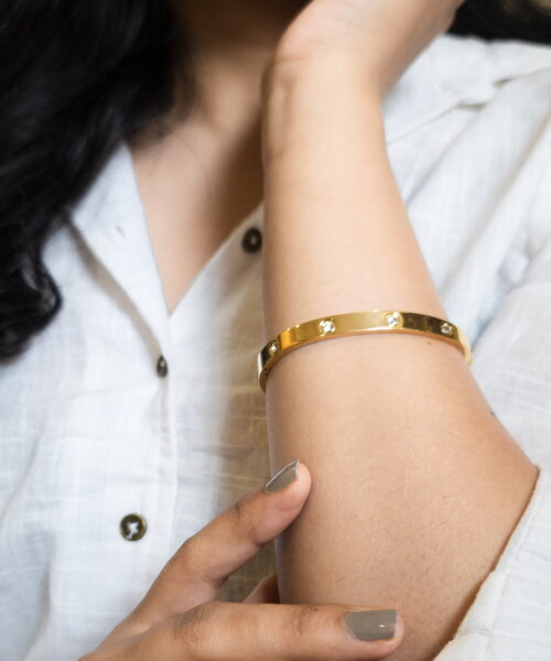 Cartier stackable outlet bracelets