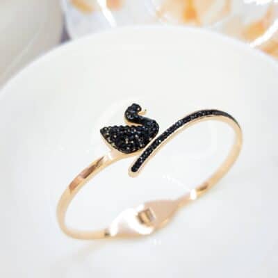 BLACK SWAN BRACELET