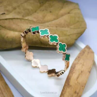 EMERALD CLOVER BRACELET