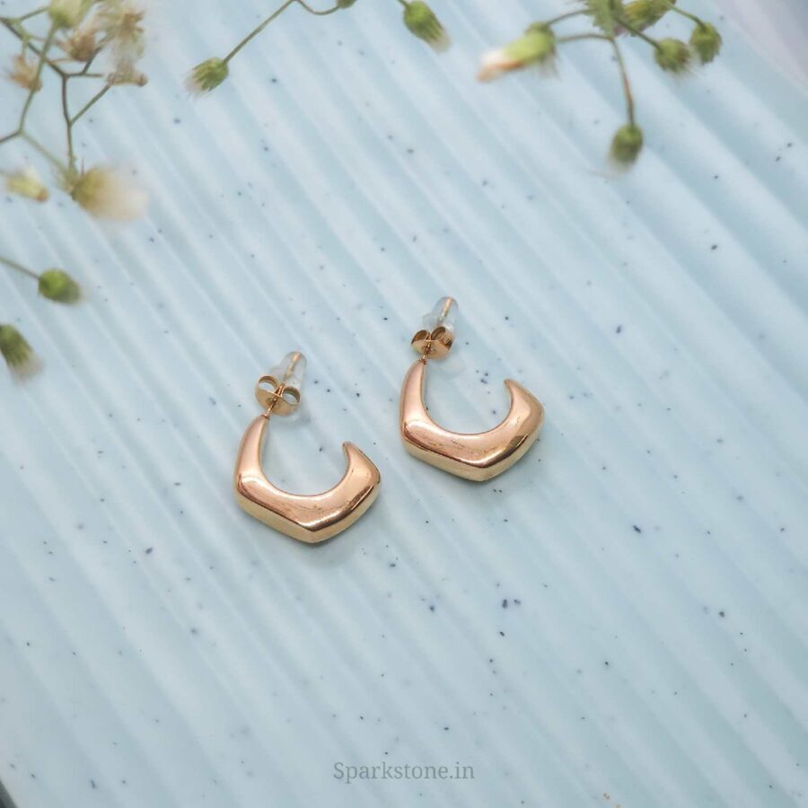 ANGULAR HOOPS | SQUARE EARRINGS | ANTI-TARNISH