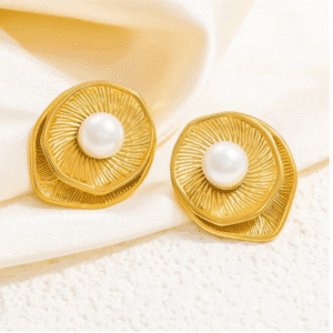 Bloom Pearl Earrings - 18k Gold Plated
