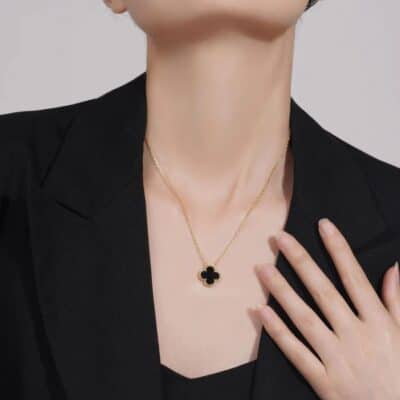 Dainty Reversible Black Clover Necklace - Image 2