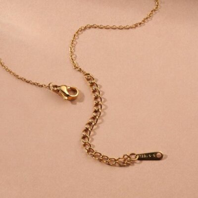 Love Trail Necklace - Image 5