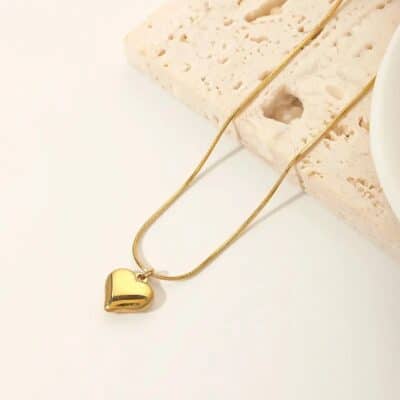 18k Gold Plated Heart Pendent Gold Chain Necklace for Womens Waterproof & Anti-Tarnish - Image 7