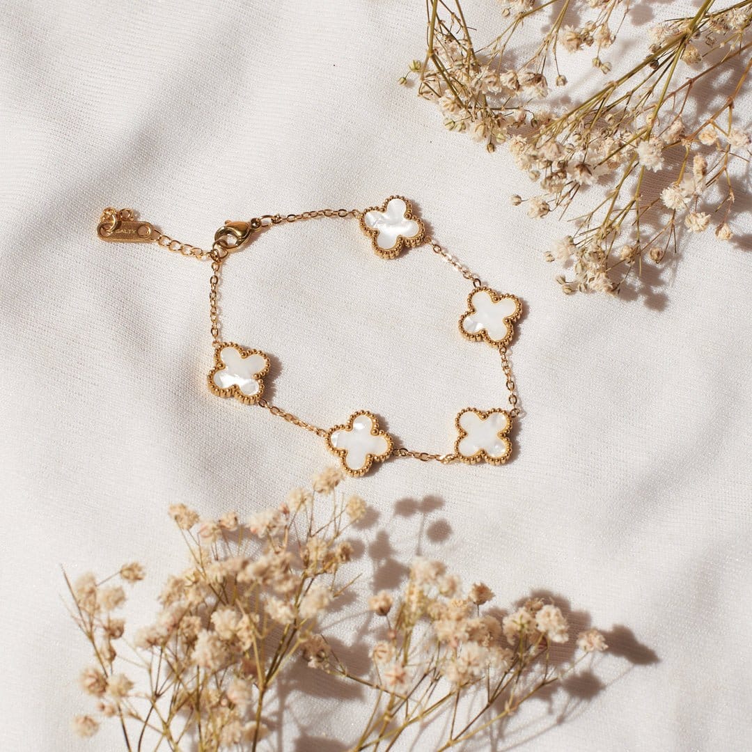 2026/06/122294.jpg White Clove Bracelet - 18k Gold Plated Chain Bracelet for Women - Image 1